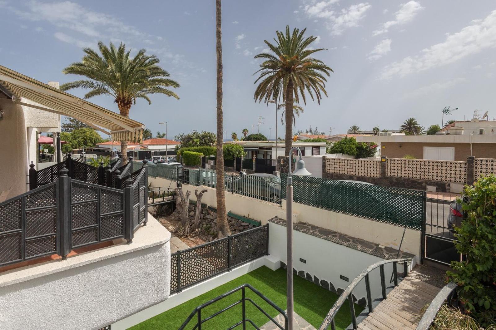 Lightbooking San Agustin Junto A Las Playas San Bartolomé Exterior foto